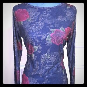 Long sleeve top, see thru with red roses